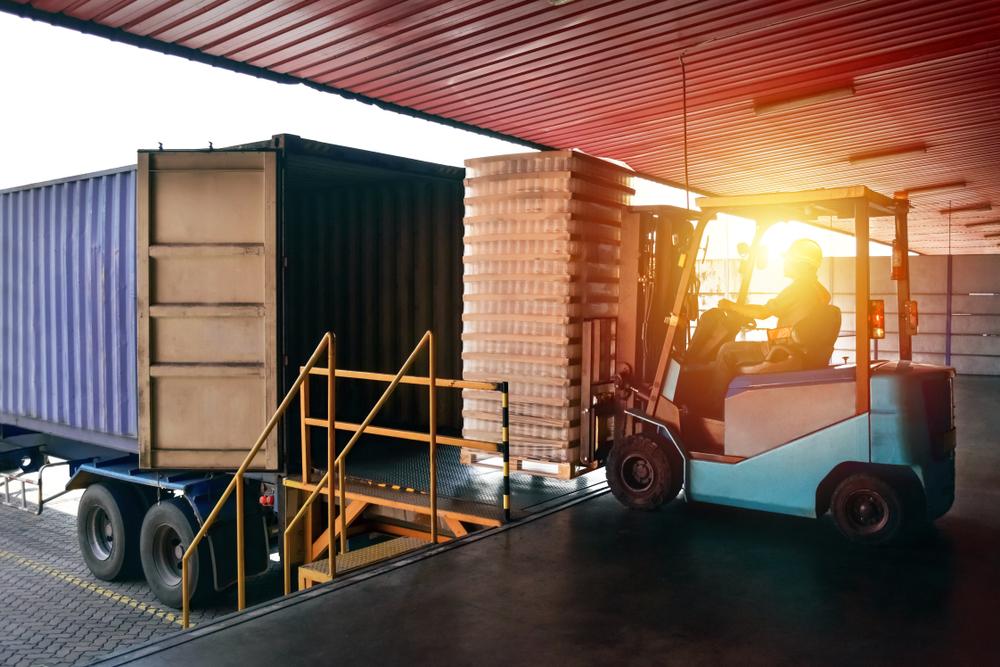Descarga de carga de camiones de contenedores en Turquía