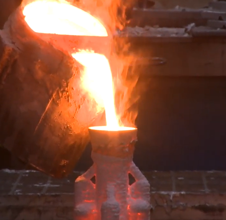 Hot metal pouring Processes-Stainless Steel Investment Casting Foundry Products in TURKEY
